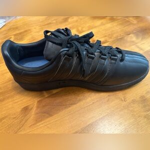 KSWISS Classic mens size 11.5 Black